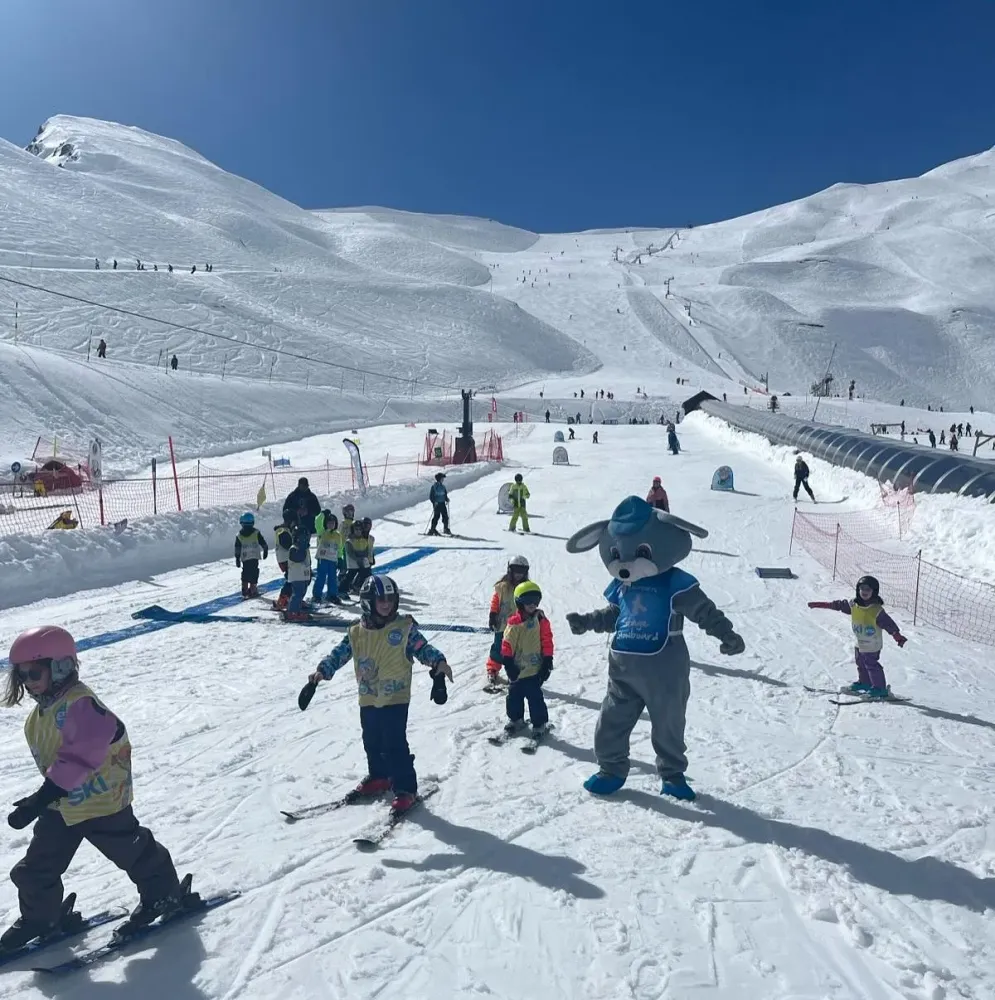 cours ski mascotte
