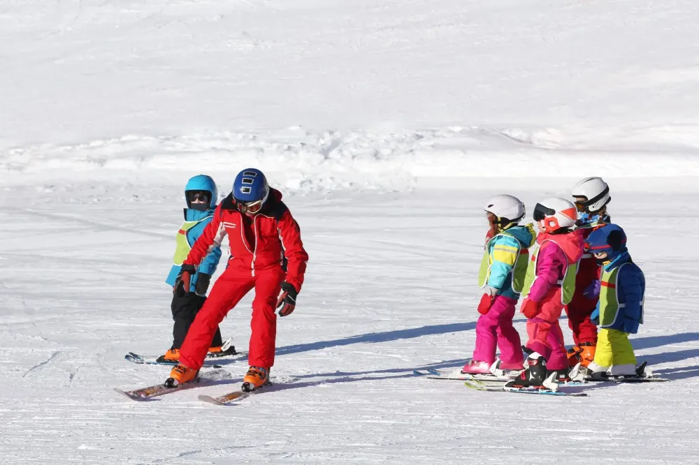 Cours ski enfant à Cauterets